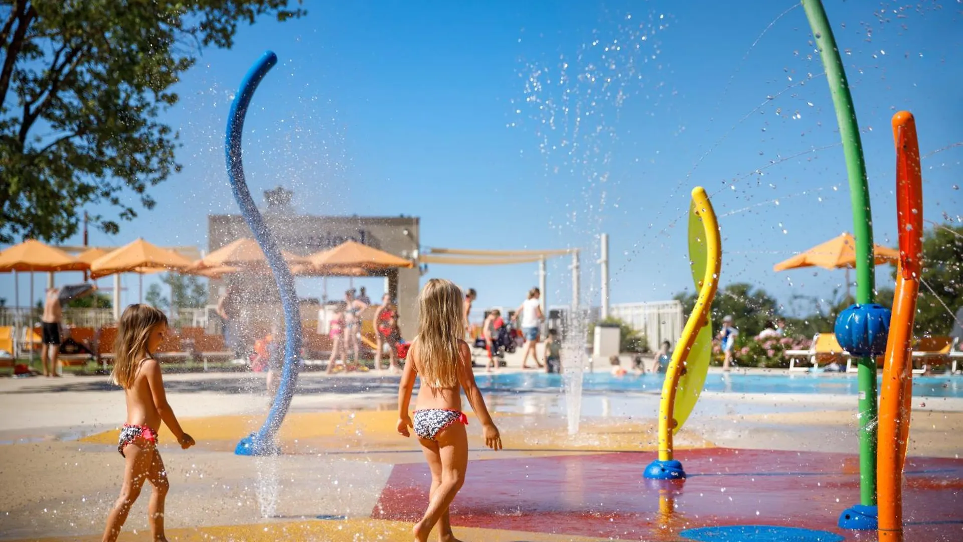 Happy Camp Mobile Homes In Valamar Camping Lanterna بوريتش 0*,