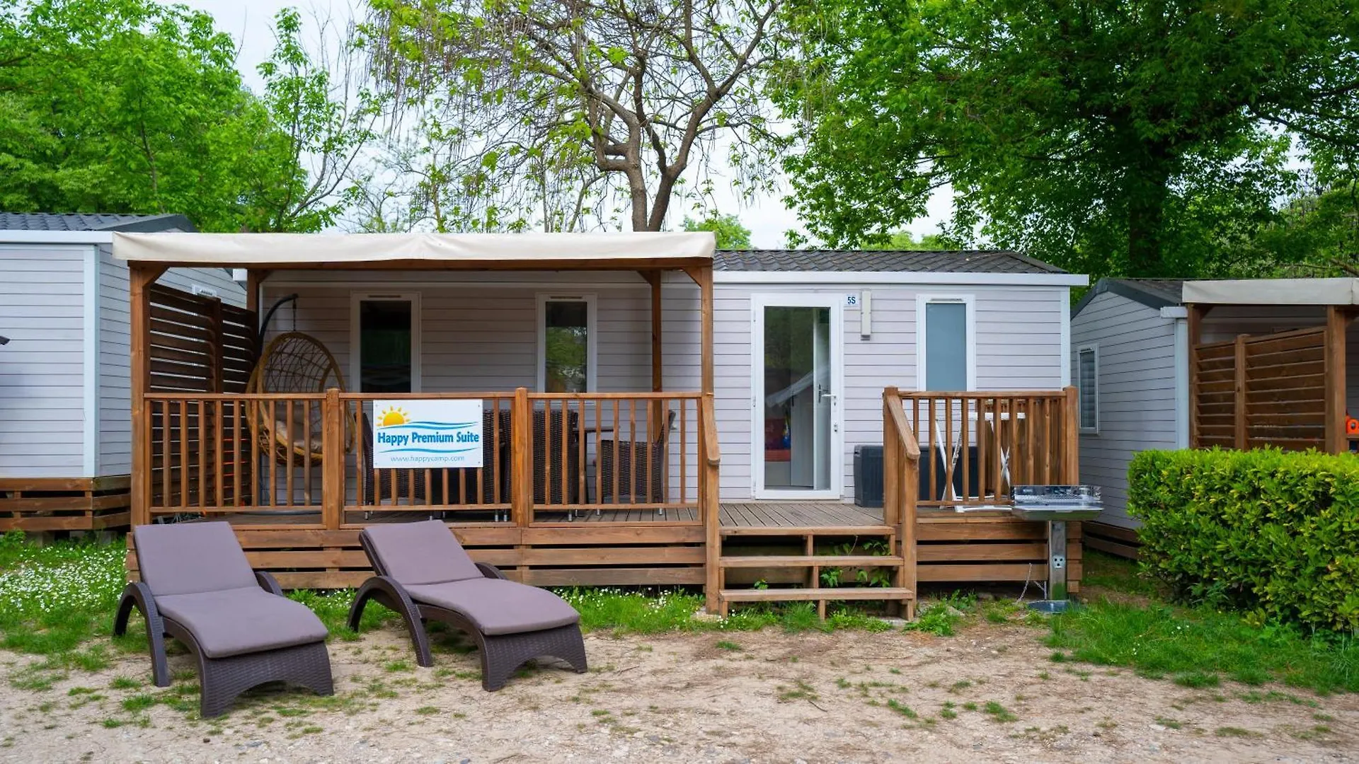 Happy Camp Mobile Homes In Valamar Camping Lanterna بوريتش